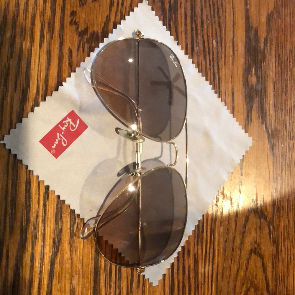 Women’s Ray-Ban Aviators